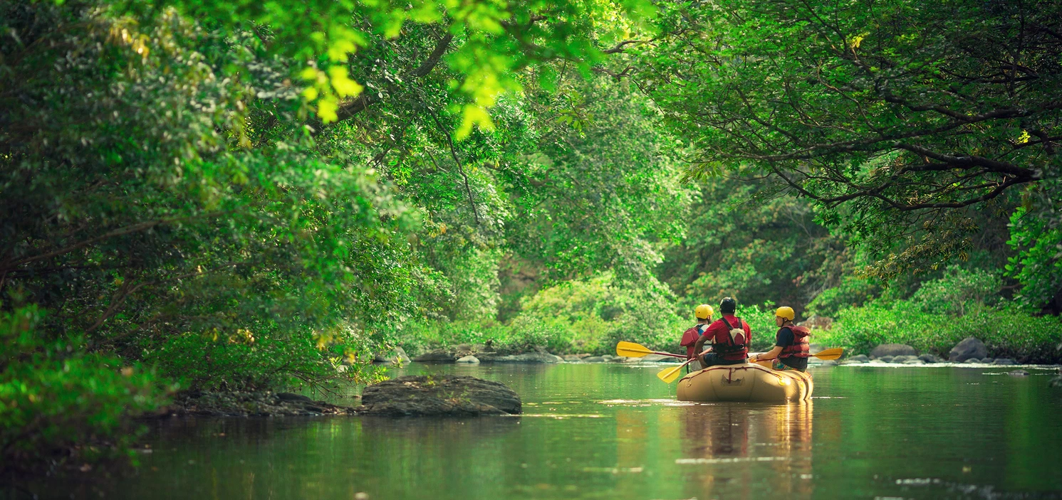 when is the best time for rafting